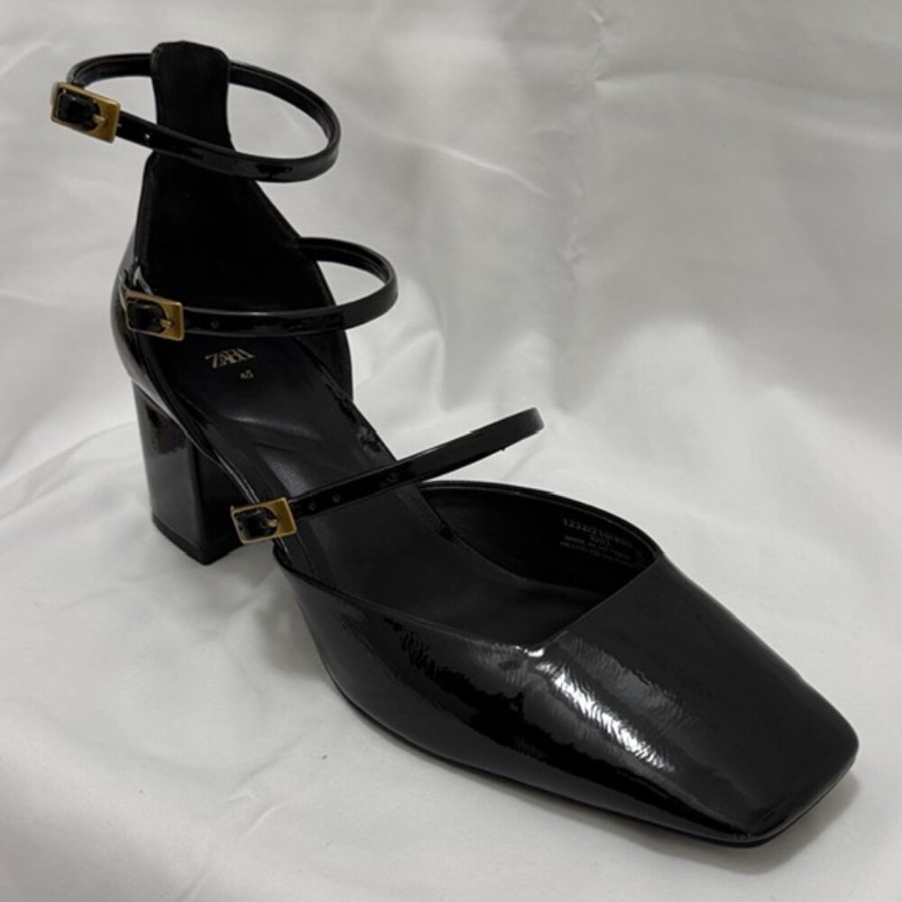 Zara black patent leather Mary Jane shoes with square toe straps
